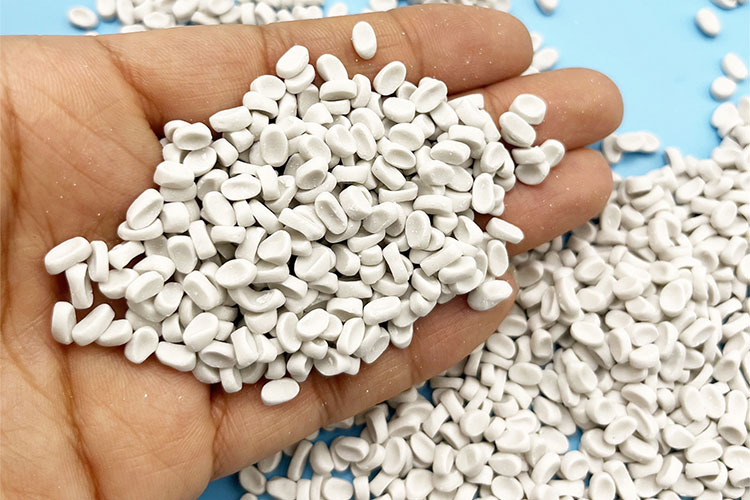 Nuoxin filler masterbatch granules produced in China.jpg
